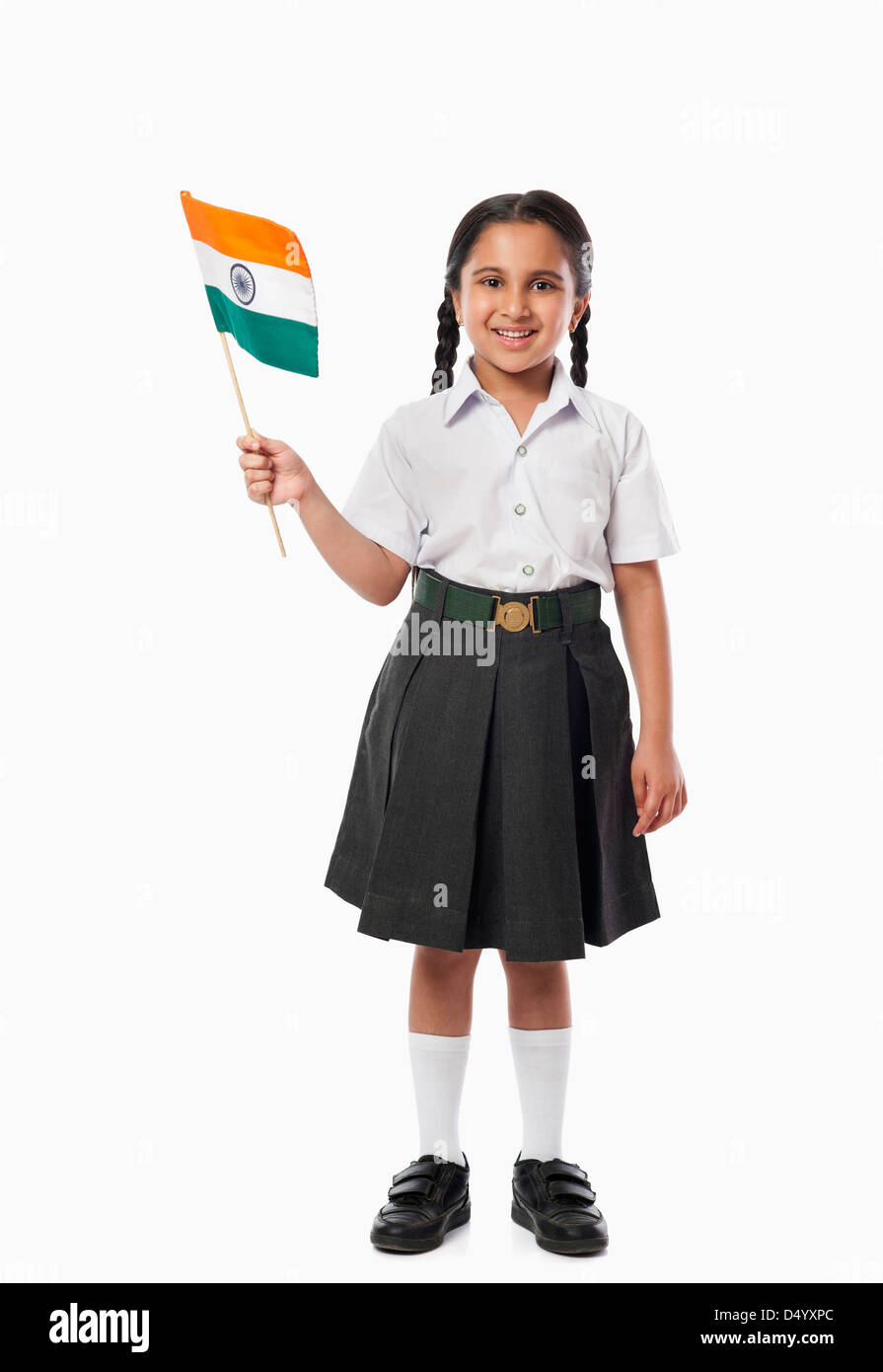 Lycéenne tenant un drapeau indien Banque D'Images