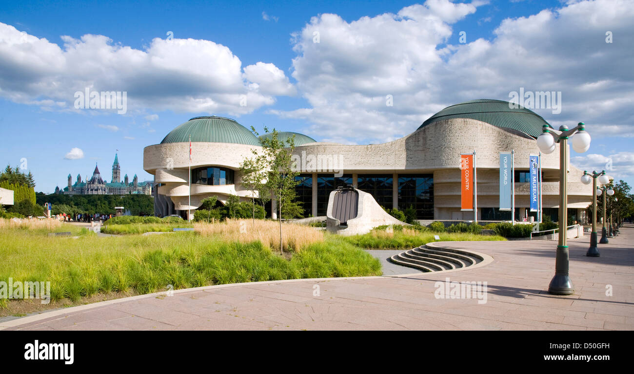 Le Parlement canadien, vu du Musée canadien des civilisations, Gatineau, Québec, Canada, Amérique du Nord Banque D'Images