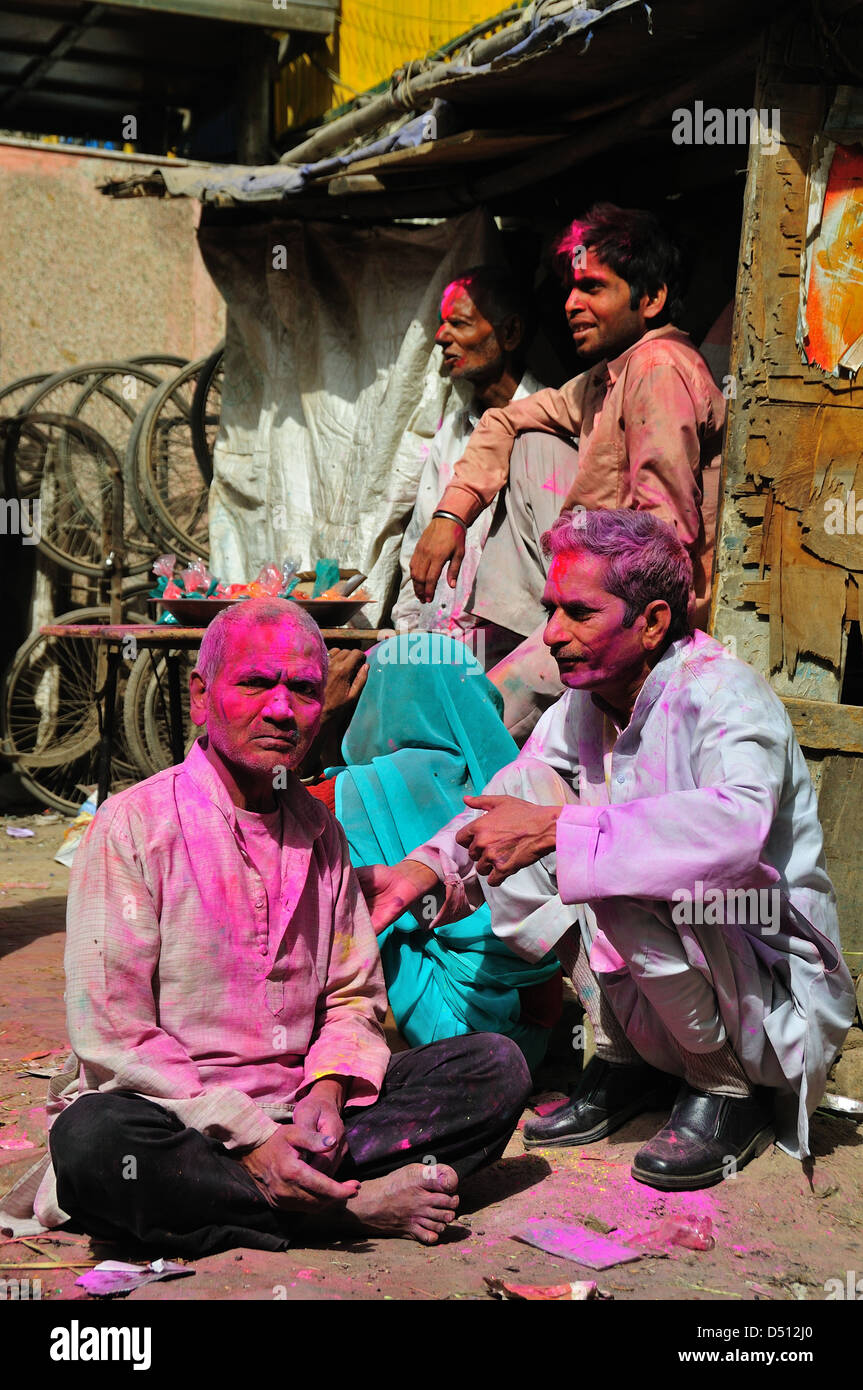 Un jour de Holi festival à New Delhi Banque D'Images