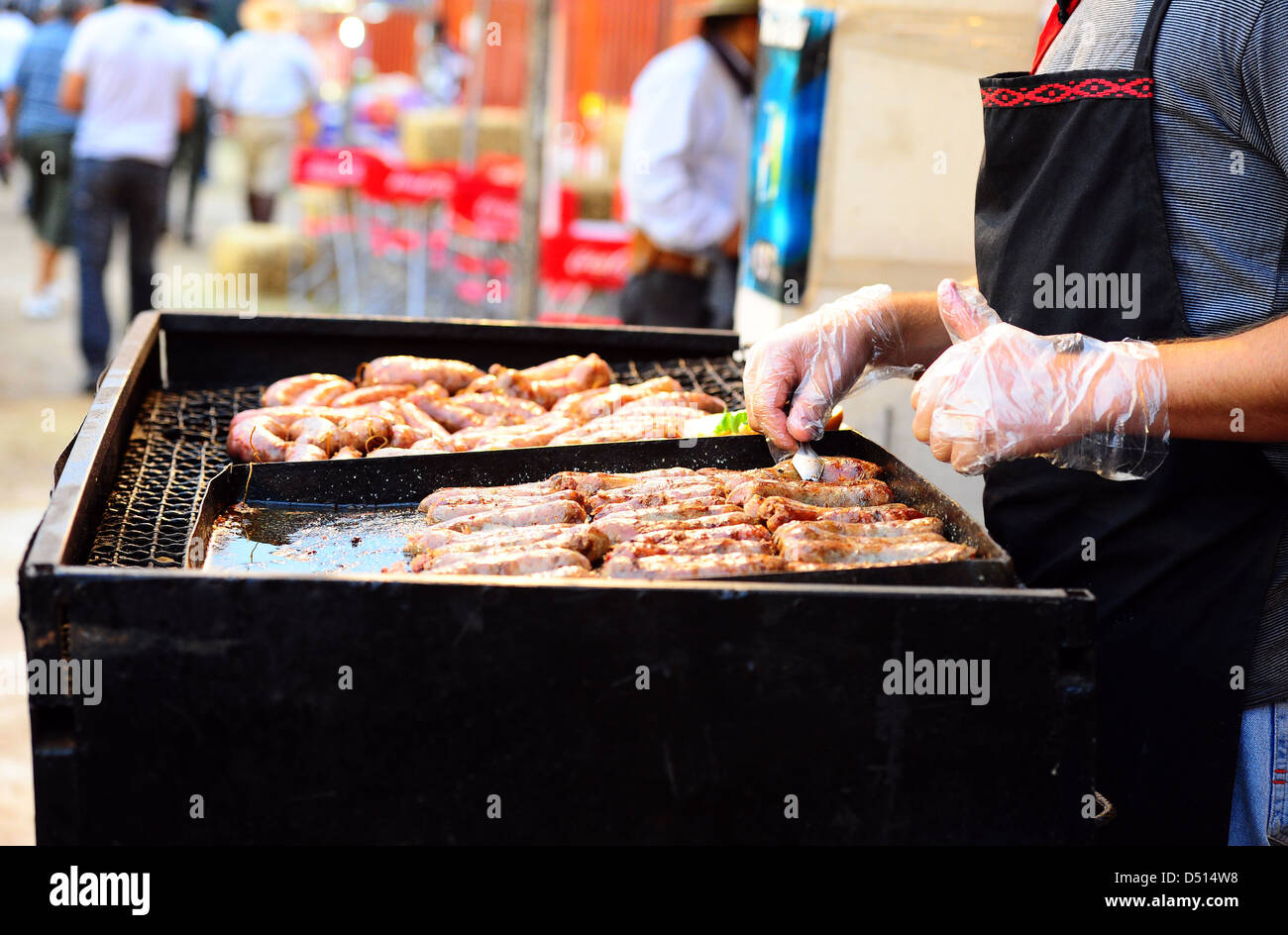 Jésus Maria, Argentine, des saucisses sur un barbecue Banque D'Images