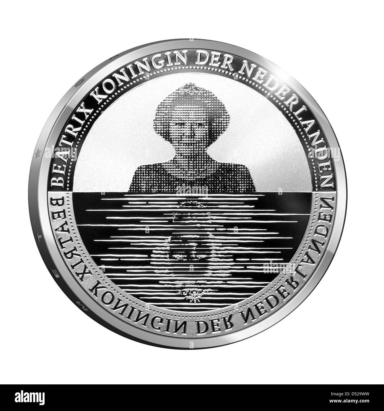 Un document non daté Royal Dutch Mint de la première pièce de cinq euros Waterland. La pièce montre la séparation entre haut et bas de l'eau aux Pays-Bas. Photo : Royal Dutch Mint Banque D'Images