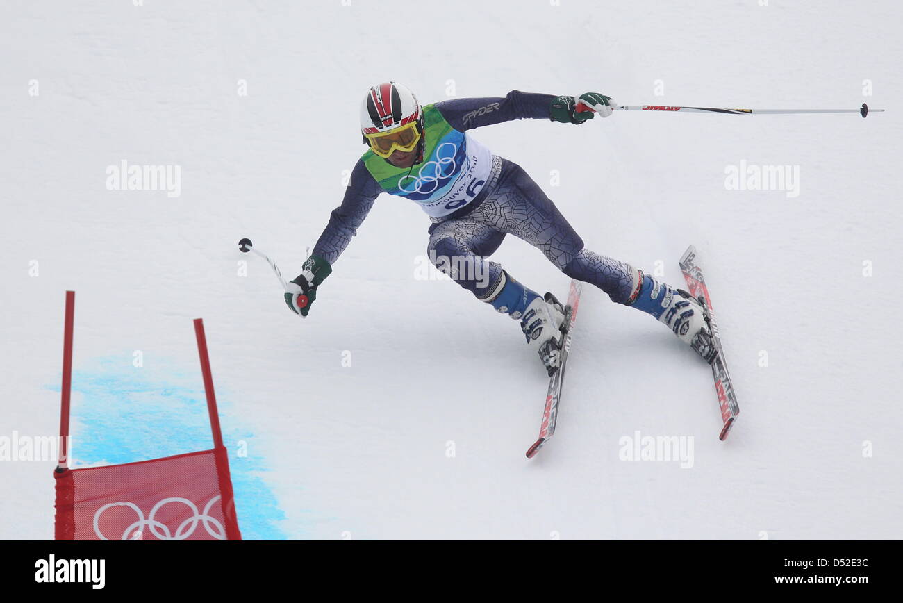 Muhammad Abbas du Pakistan en action lors de la première exécution de men's slalom géant aux Jeux Olympiques de 2010 à Vancouver le 23 février 2010 à Whistler, Canada. Photo : Karl-Josef Opim Banque D'Images