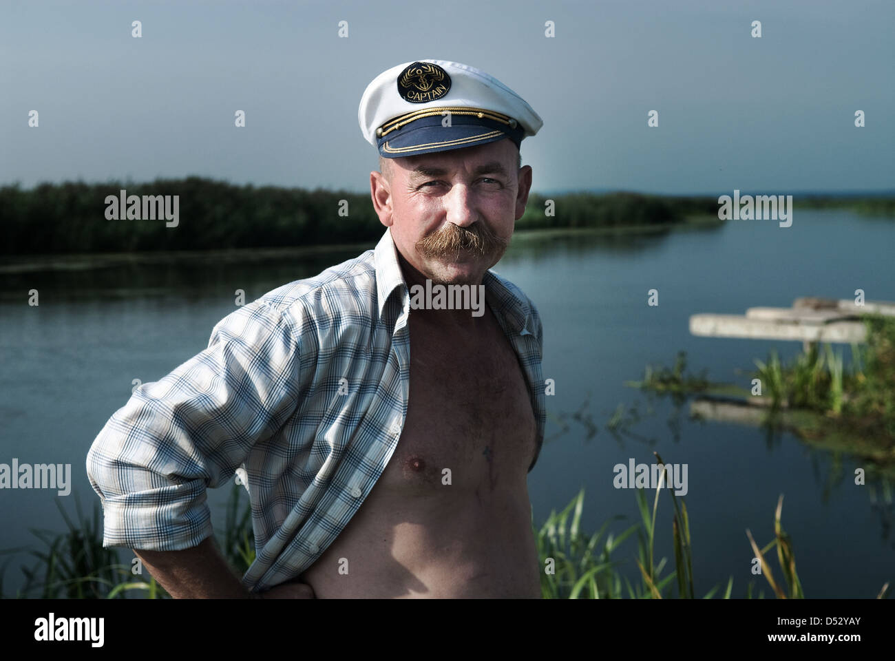 Marina, propriétaire de la rivière Notec, Pologne, Banque D'Images