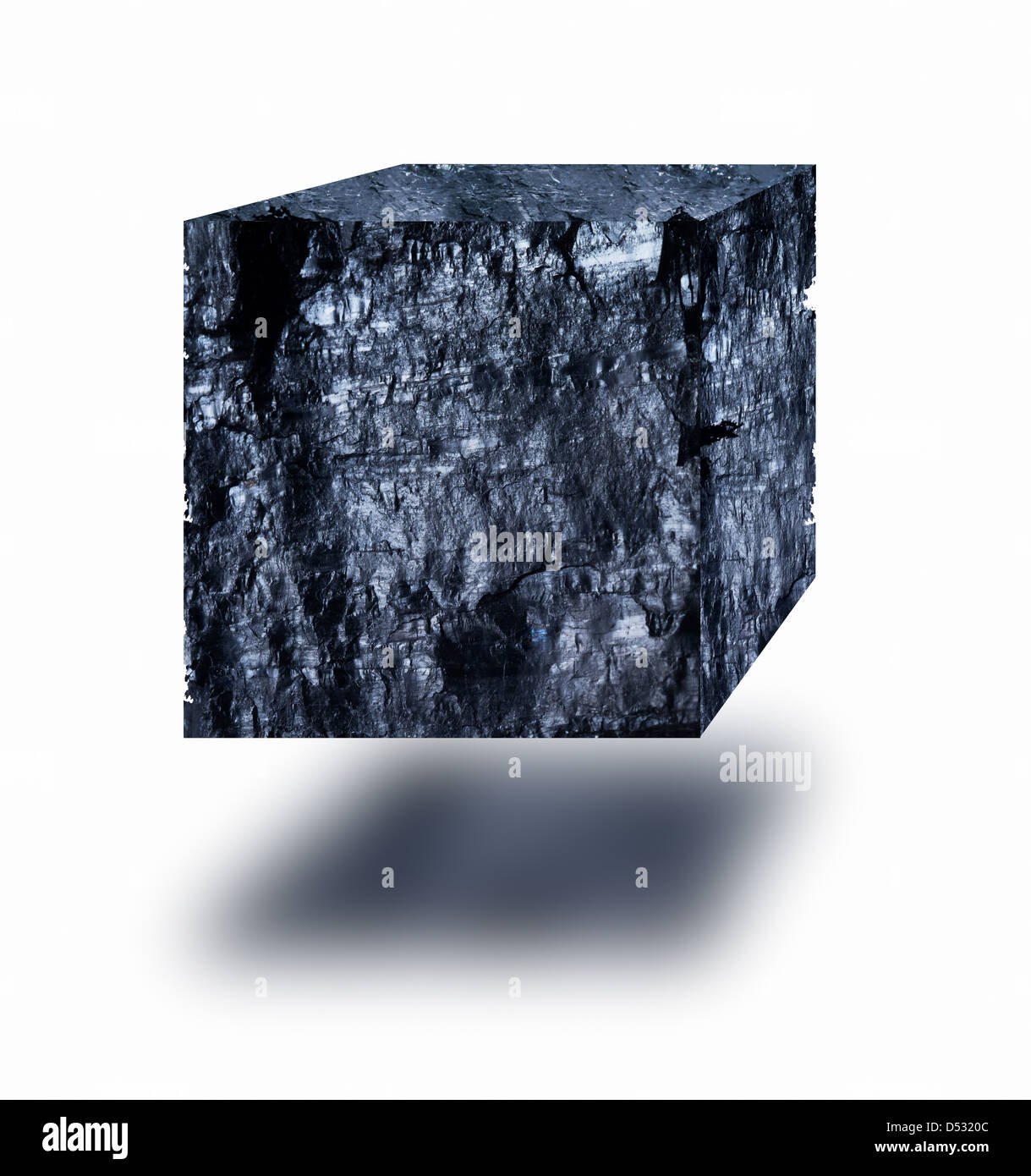 Cube de charbon flottant dans l'air sur fond blanc Banque D'Images