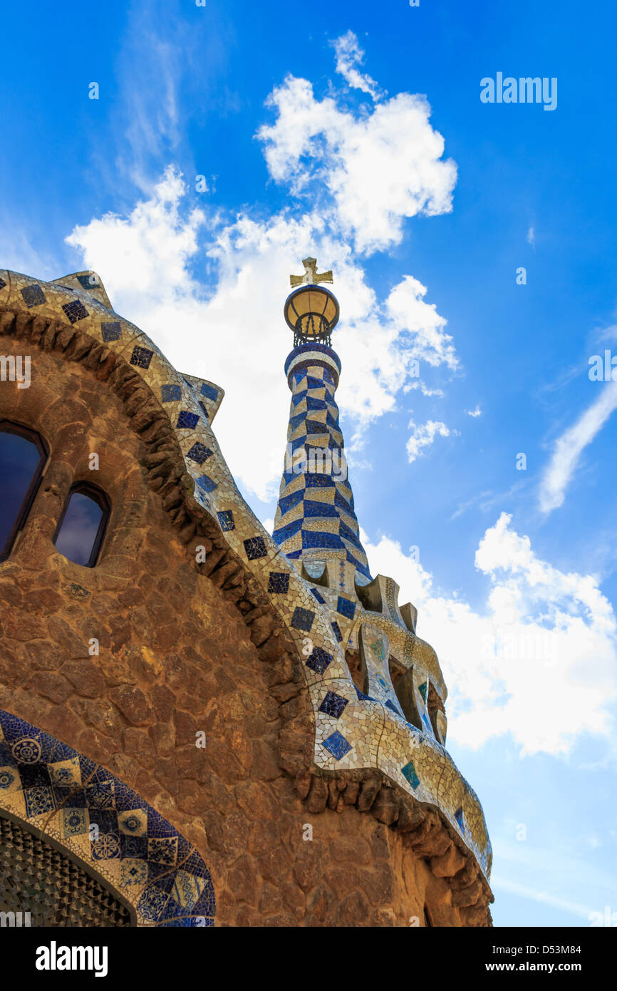Tour d'entrée du Parc Güell, détails, Barcelone, Espagne Banque D'Images