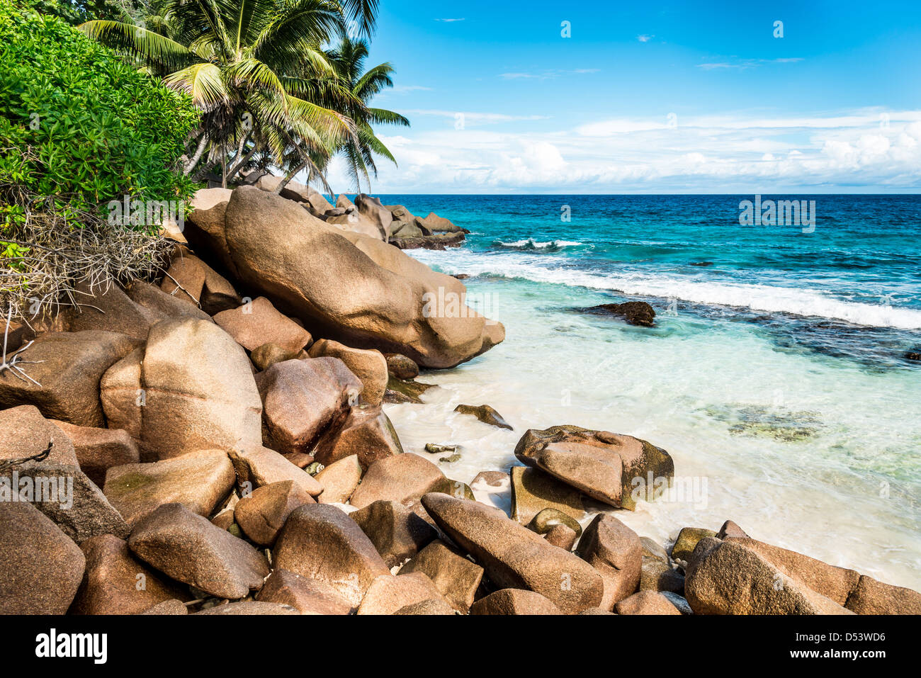 Anse Patates plage, l'île de La Digue, Seychelles Banque D'Images