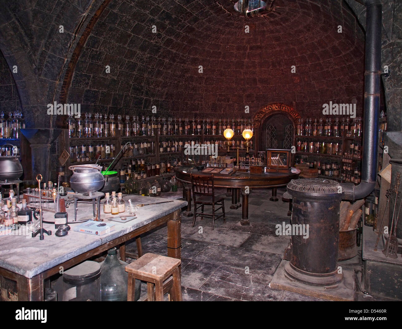 La salle de classe sur l'ensemble de la réalisation d'Harry Potter arrière lot tour à Warner Brothers Studio UK. Banque D'Images