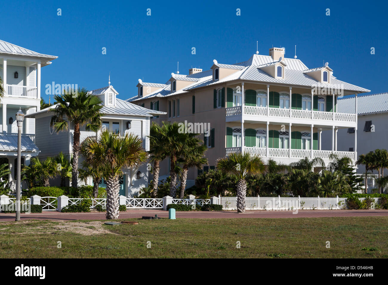 Logement en copropriété moderne sur la côte de la mer de South Padre Island, Texas, USA. Banque D'Images