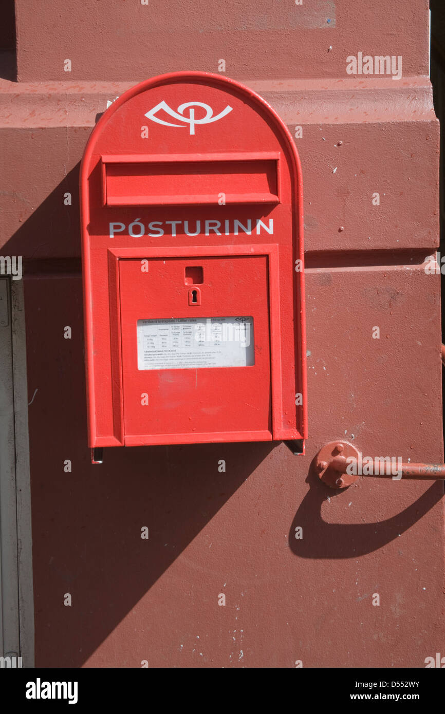 L'Islande Reykjavik Postbox rouge Banque D'Images