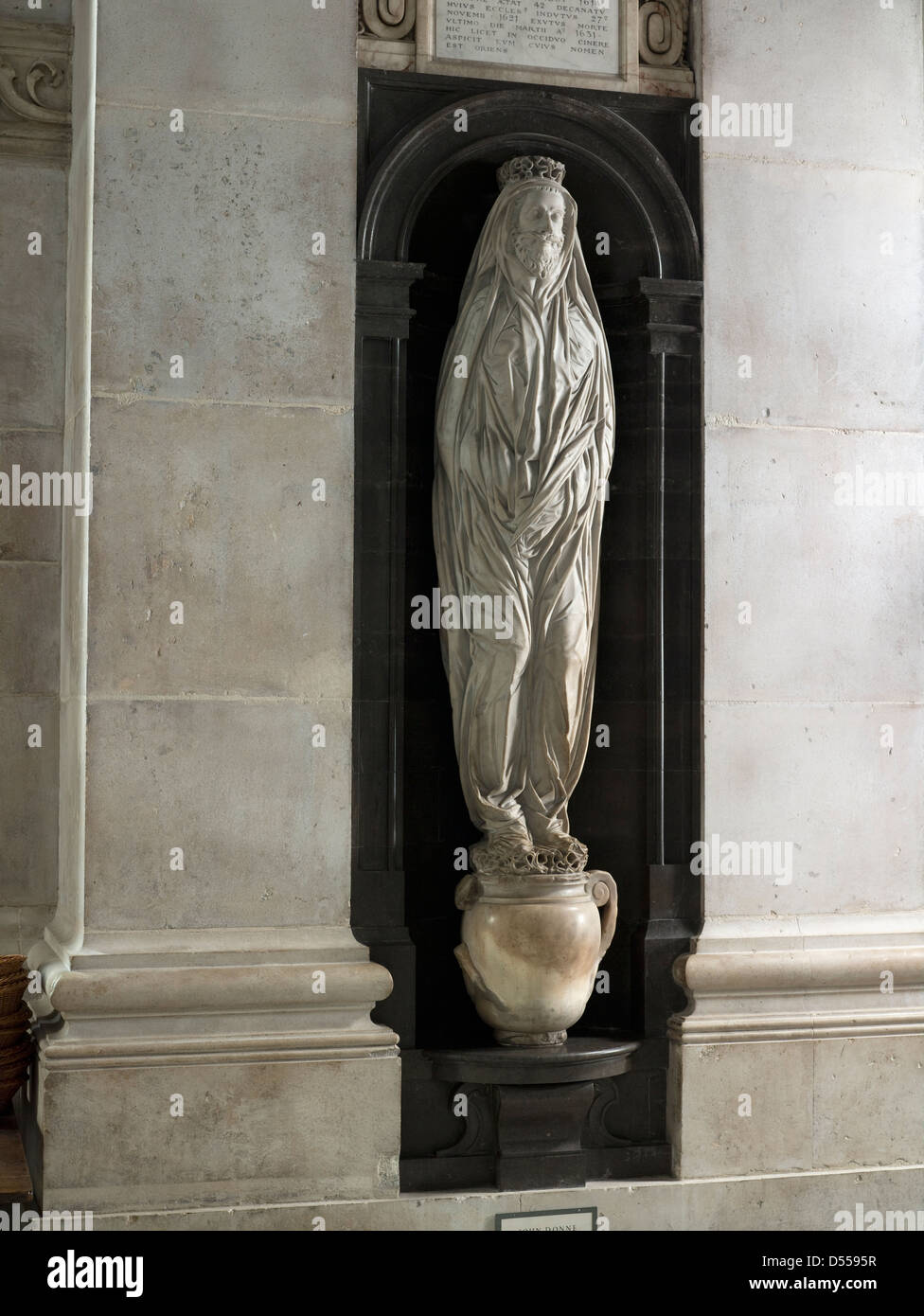 Effigie funéraire de John Donne à Saint Paul's Banque D'Images