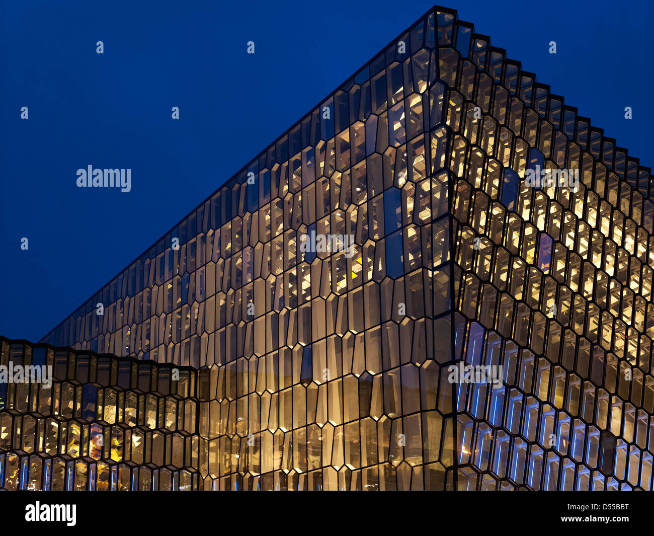 HARPA, Salle de Concert et centre de conférence,Reykjavik Banque D'Images