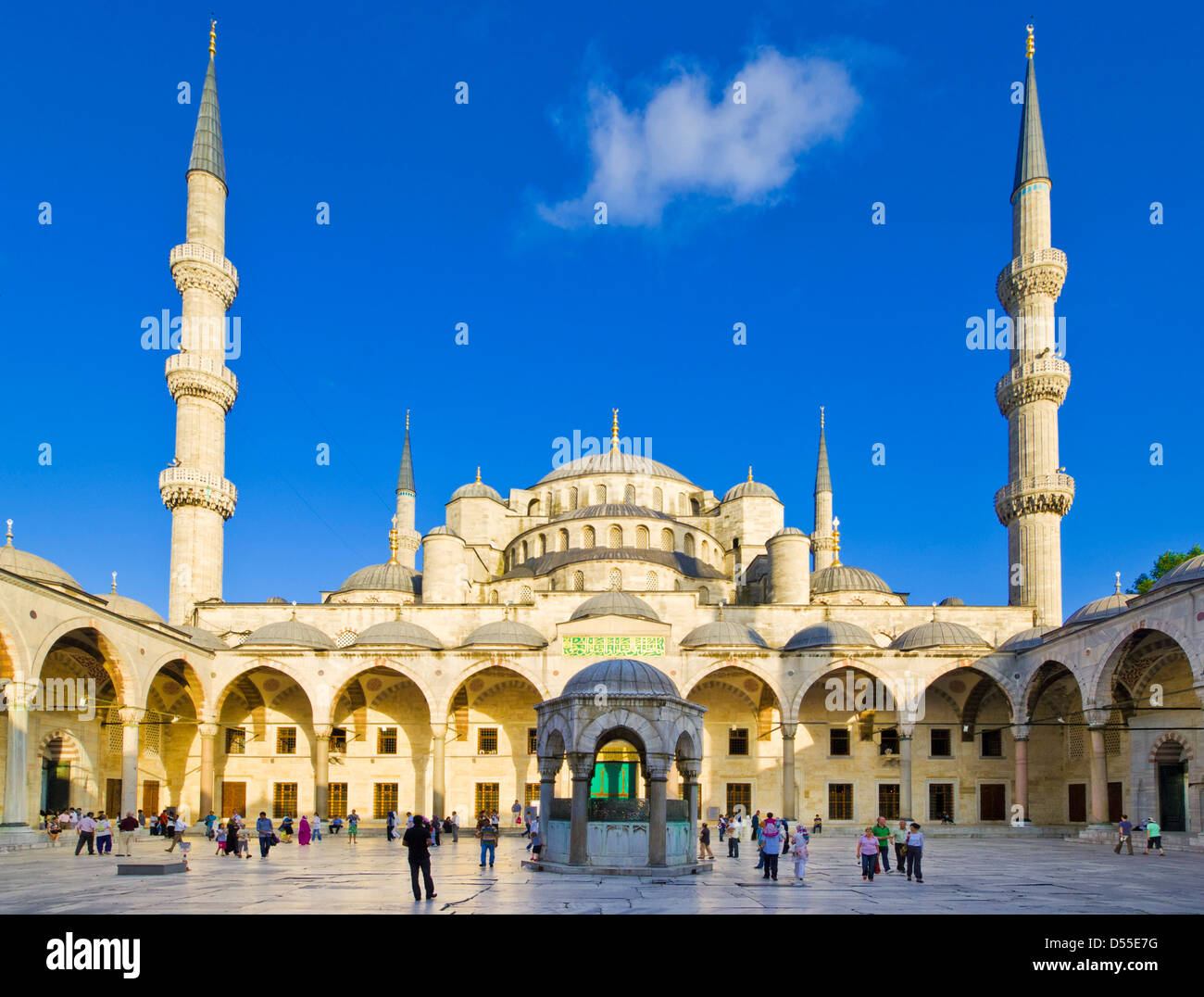 La Mosquée Bleue (Sultan Ahmet Camii), Sultanahmet, Istanbul, Turquie Banque D'Images
