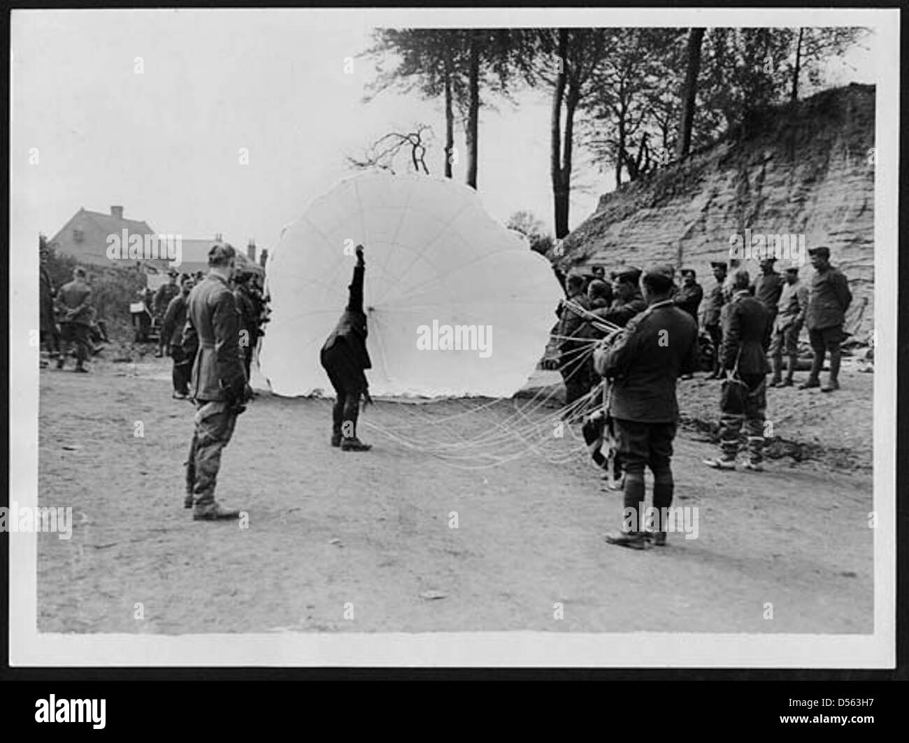 Parachute De Ravitaillement Militaire Vintage – Diamètre 1 M (3,28 Ft) – Neuf