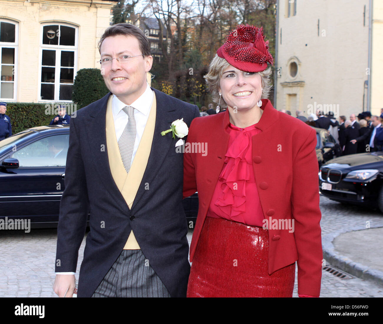 Le Prince Charles et la Princesse Laurentien des Pays-Bas à l'église mariage de Annemarie Gualthérie van WEEZEL et Prince Carlos de Bourbon de Parme à Abdij Ter La Cambre, (Abbaye) à Bruxelles, Belgique, 20 novembre 2010. Photo : Patrick van Katwijk Banque D'Images