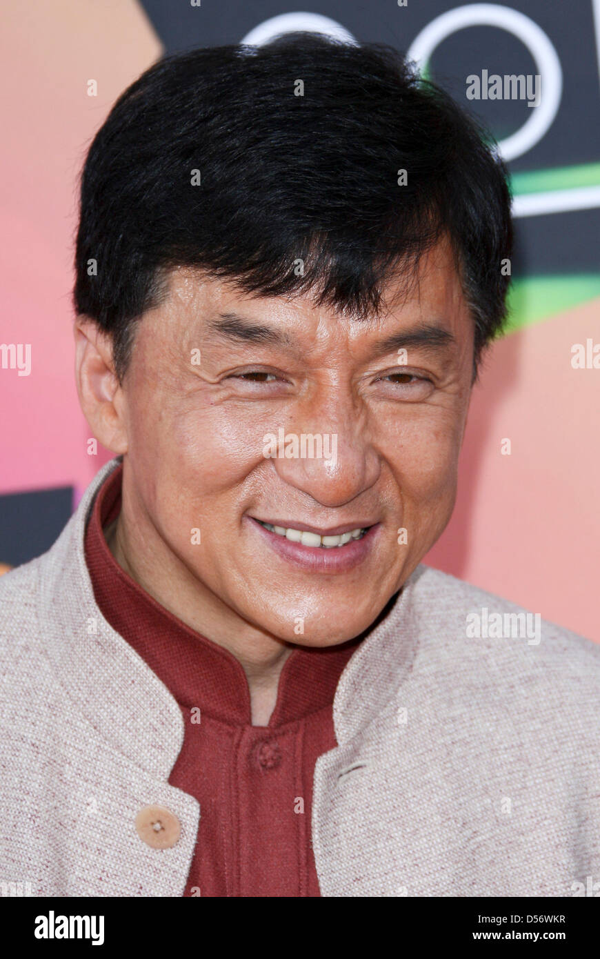Acteurs Jackie Chan arrive au 23e Congrès annuel du Nickelodeon Kids' Choice Awards qui a eu lieu à l'UCLA's Pauley Pavilion à Los Angeles, USA, 27 mars 2010. Le coin des enfants top des choix dans la télévision, les films, la musique et les sports ont été révélés par les cases qui avait tout d'un animal vivant, d'une main humaine, et bien sûr l'homme gonflable slime. Photo : Hubert Boesl Banque D'Images
