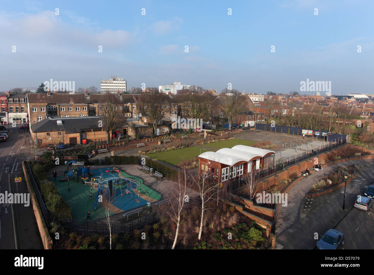 Twickenham Diamond Jubilee Gardens a ouvert sur le site de l'ancien lido en juin 2012 Banque D'Images