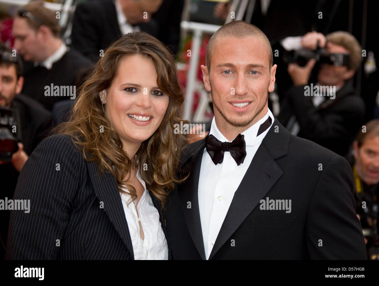 Frederick Bousquet Laure Manaudou Photos Ancien nageur nageuse Laure Manaudou et Frederick Bousquet arrivent pour la  première de "La Princesse de Montpensier" au 63e Festival du Film de  Cannes, France, le 16 mai 2010. Le film est