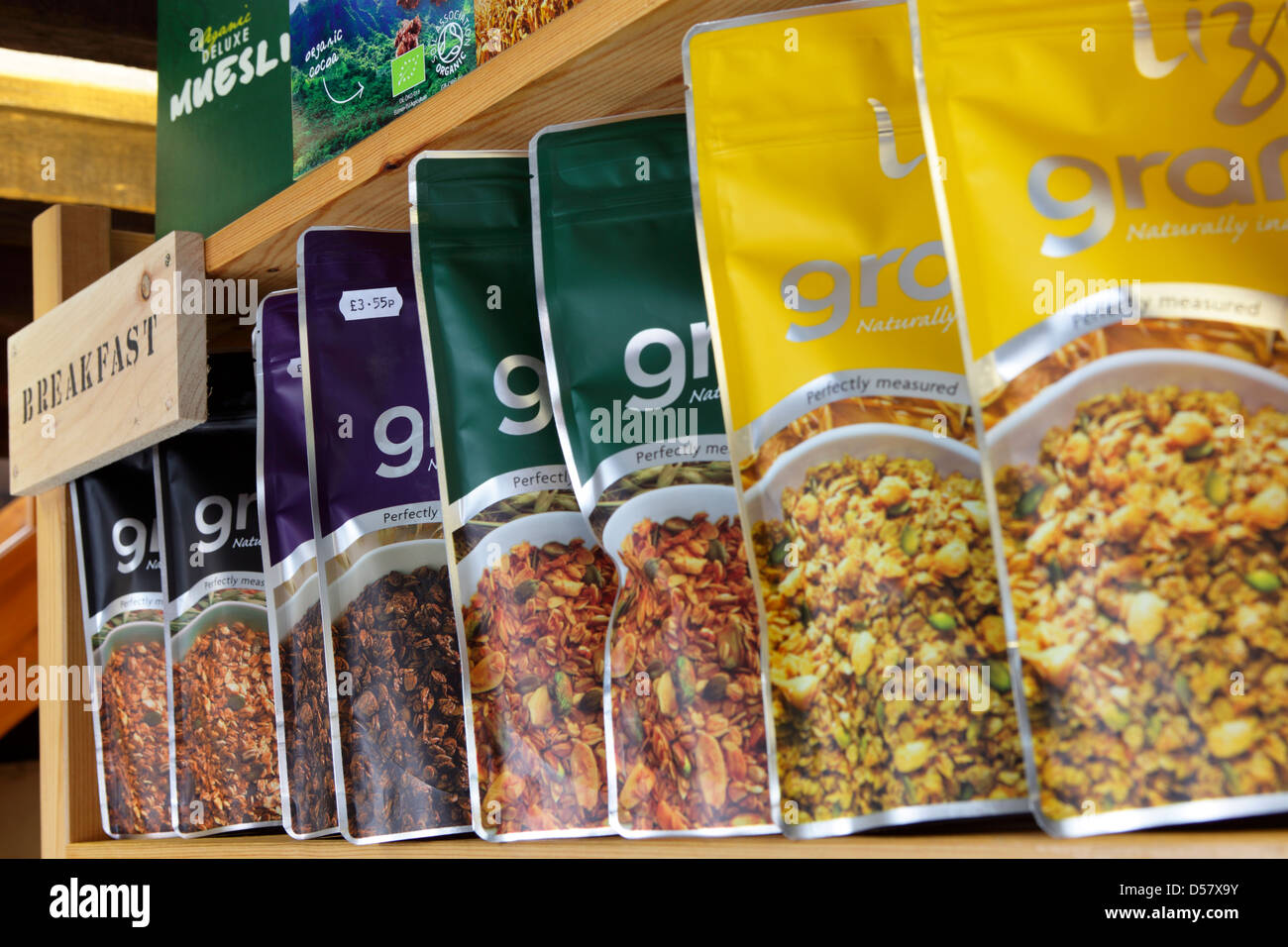 À l'intérieur de l'éthique et naturel,magasin de produits d'origine locale appelée 'éléphants divertissant',à church stretton, Shropshire. Banque D'Images