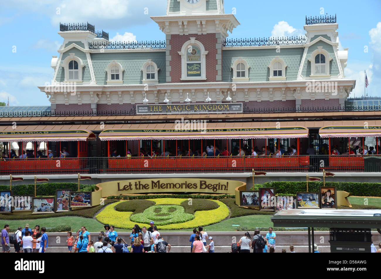 Entrée de Magic Kingdom de Disney Orlando Floride Banque D'Images