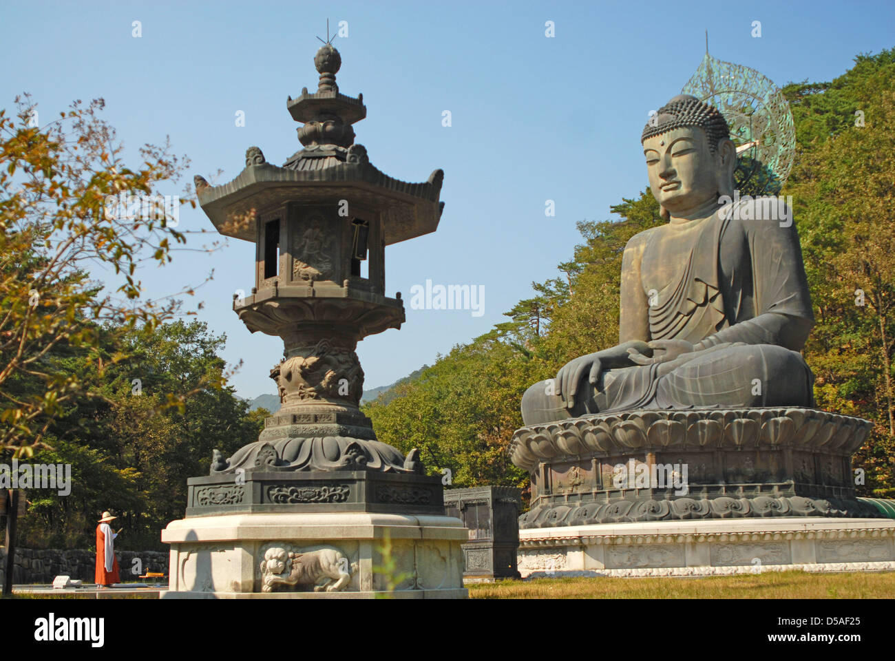 Statue de Bouddha, le parc national de Seoraksan, Corée du Sud Banque D'Images
