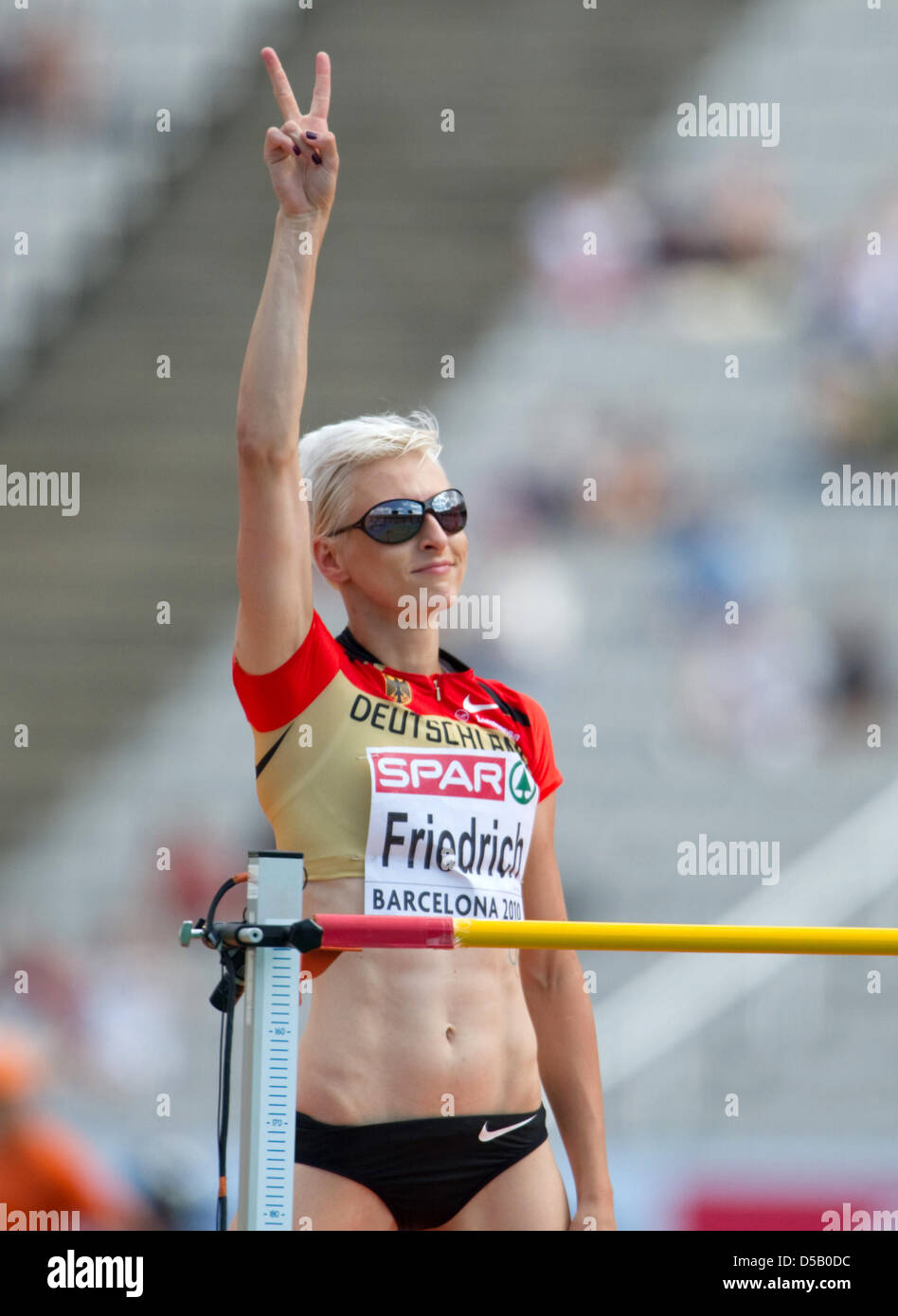 Ariane cavalier allemand Friedrich rend la victoire après son aller au stade olympique Lluis Companys au cours de l'European Athletics Championships à Barcelone, Espagne, 30 juillet 2010. Photo : Bernd Thissen Banque D'Images