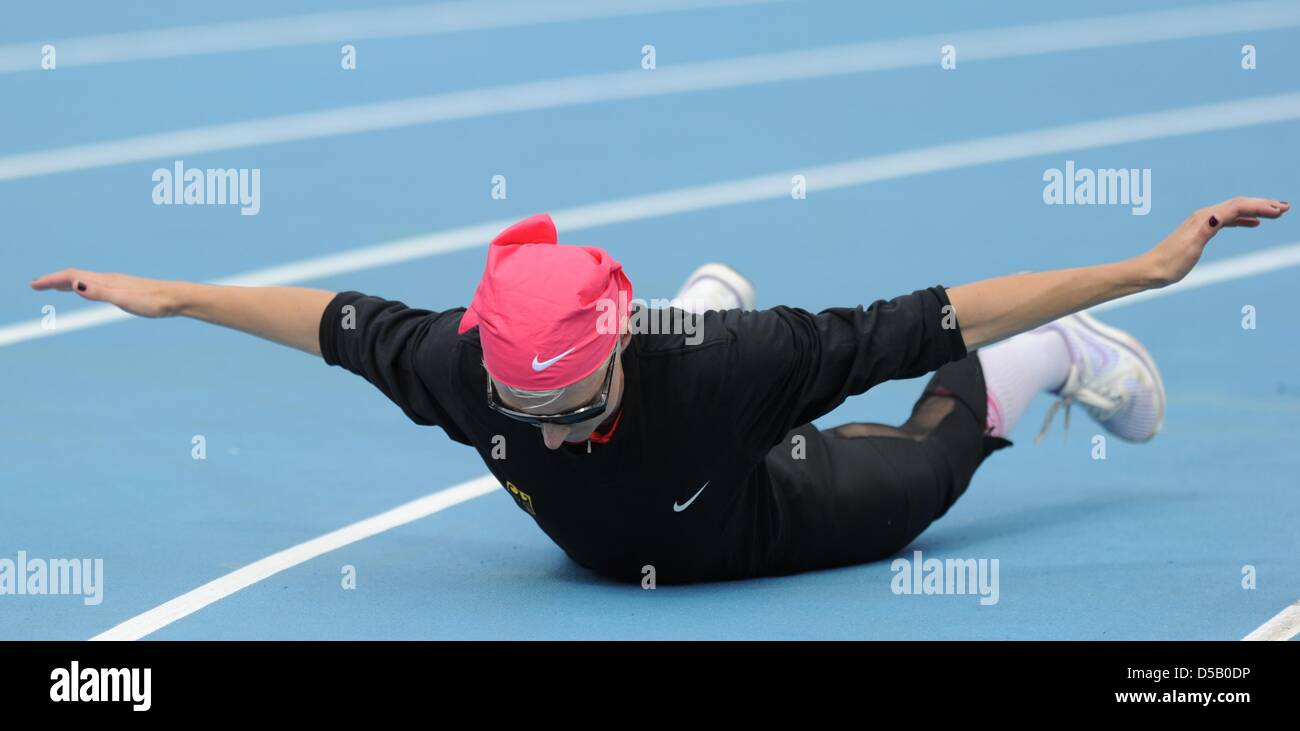 Ariane cavalier allemand Friedrich exerce au stade olympique Lluis Companys au cours de l'European Athletics Championships à Barcelone, Espagne, 30 juillet 2010. Elle s'est qualifié pour la finale. Photo : RAINER JENSEN Banque D'Images