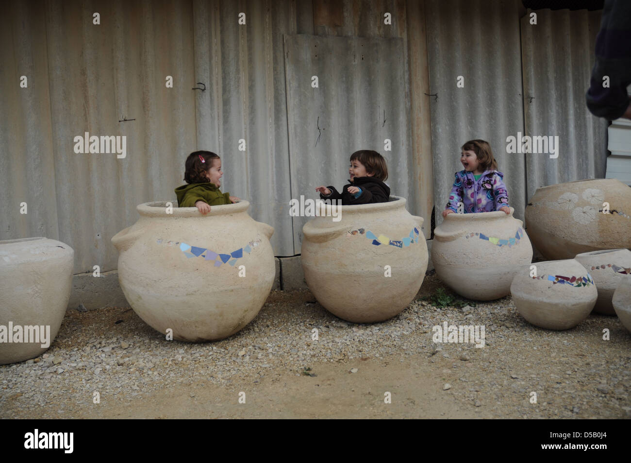 Trois enfants jouant Banque D'Images