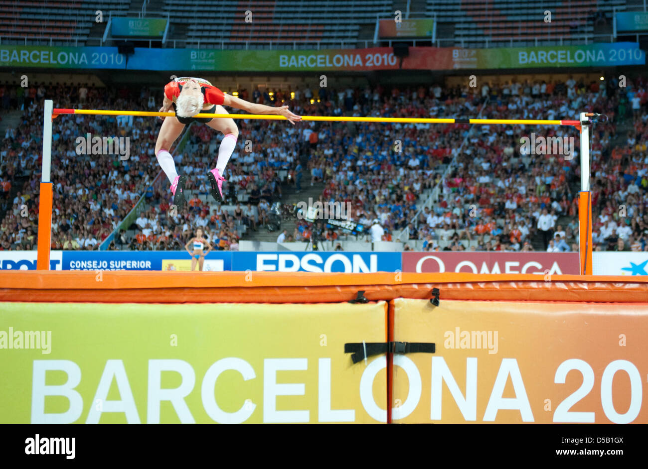 Haut allemand Friedrich Ariane cavalier efface la barre dans le concours de saut en hauteur femmes à l'European Athletics Championships à Barcelone, Espagne, 01 août 2010. Friedrich a remporté la médaille de bronze : Photo : Bernd Thissen Banque D'Images
