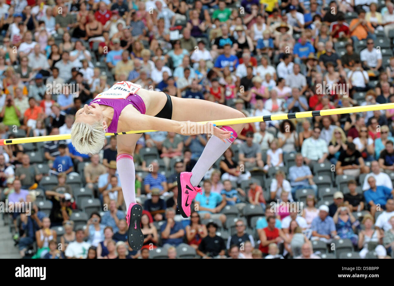 Haut allemand Friedrich Ariane cavalier efface le bar de l'ISTAF World Challenge au Stade Olympique de Berlin, Allemagne, 22 août 2010. Friedrich a remporté le concours. Photo : Rainer Jensen Banque D'Images
