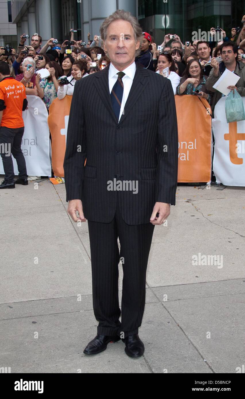 L'acteur Kevin Kline assiste à la première de "la Conspiration" lors de l'édition 2010 du Toronto International Film Festival, au Roy Thomson Hall à Toronto, Canada, le 11 septembre 2010. Photo : Hubert Boesl Banque D'Images