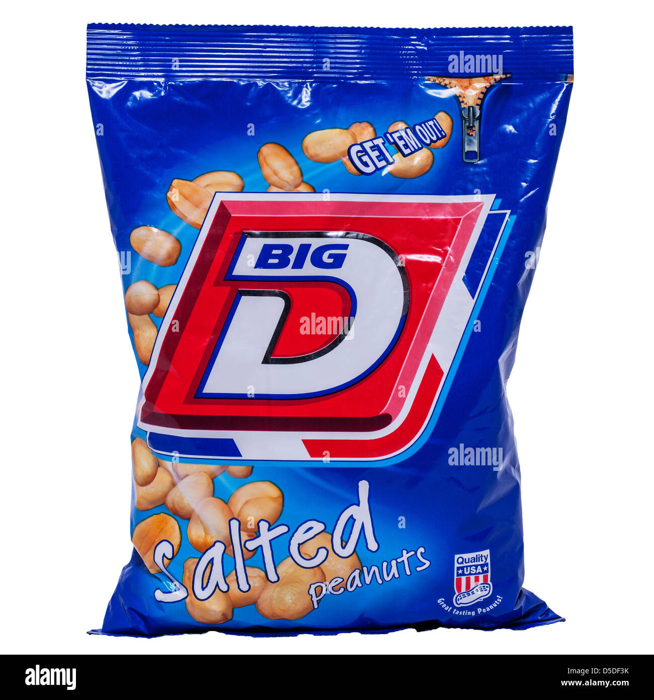 Un paquet de Big D arachides salées sur un fond blanc Banque D'Images