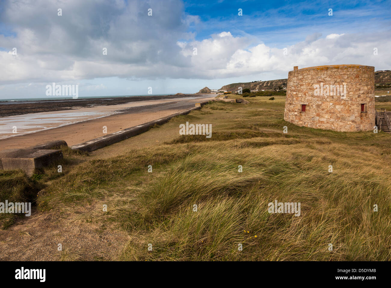 Lewis Tour Martello, la baie de Saint-ouen, Jersey, Channel Islands, Royaume-Uni Banque D'Images