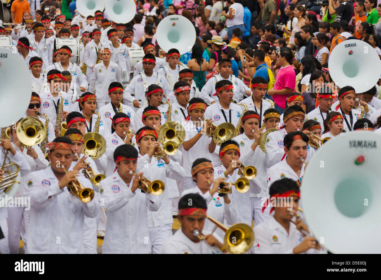 Marching Band au carnaval, Veracruz, Mexique Banque D'Images