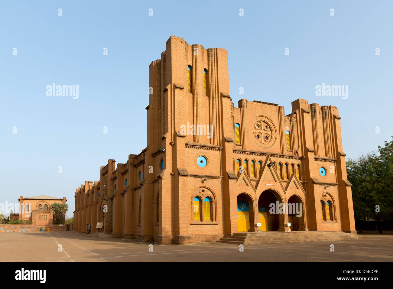 La cathédrale de Ouagadougou construit dans les années 1930 est l'une des plus grandes cathédrales d'Afrique de l'ouest. Ouagadougou, Burkina Faso, Banque D'Images