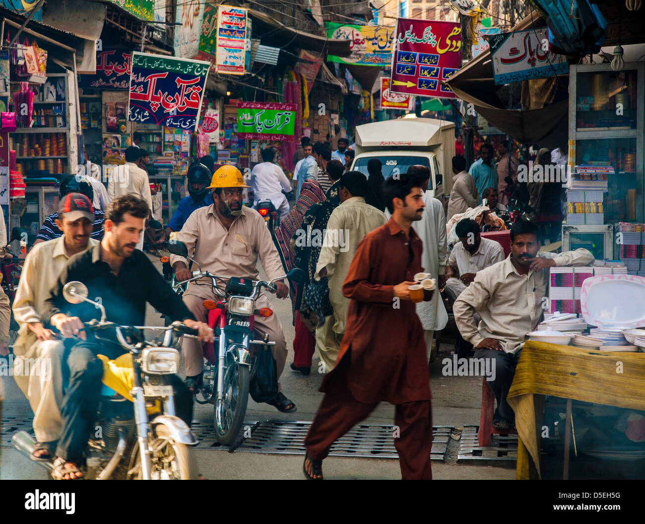 Bazar de Rawalpindi, au Pakistan Banque D'Images