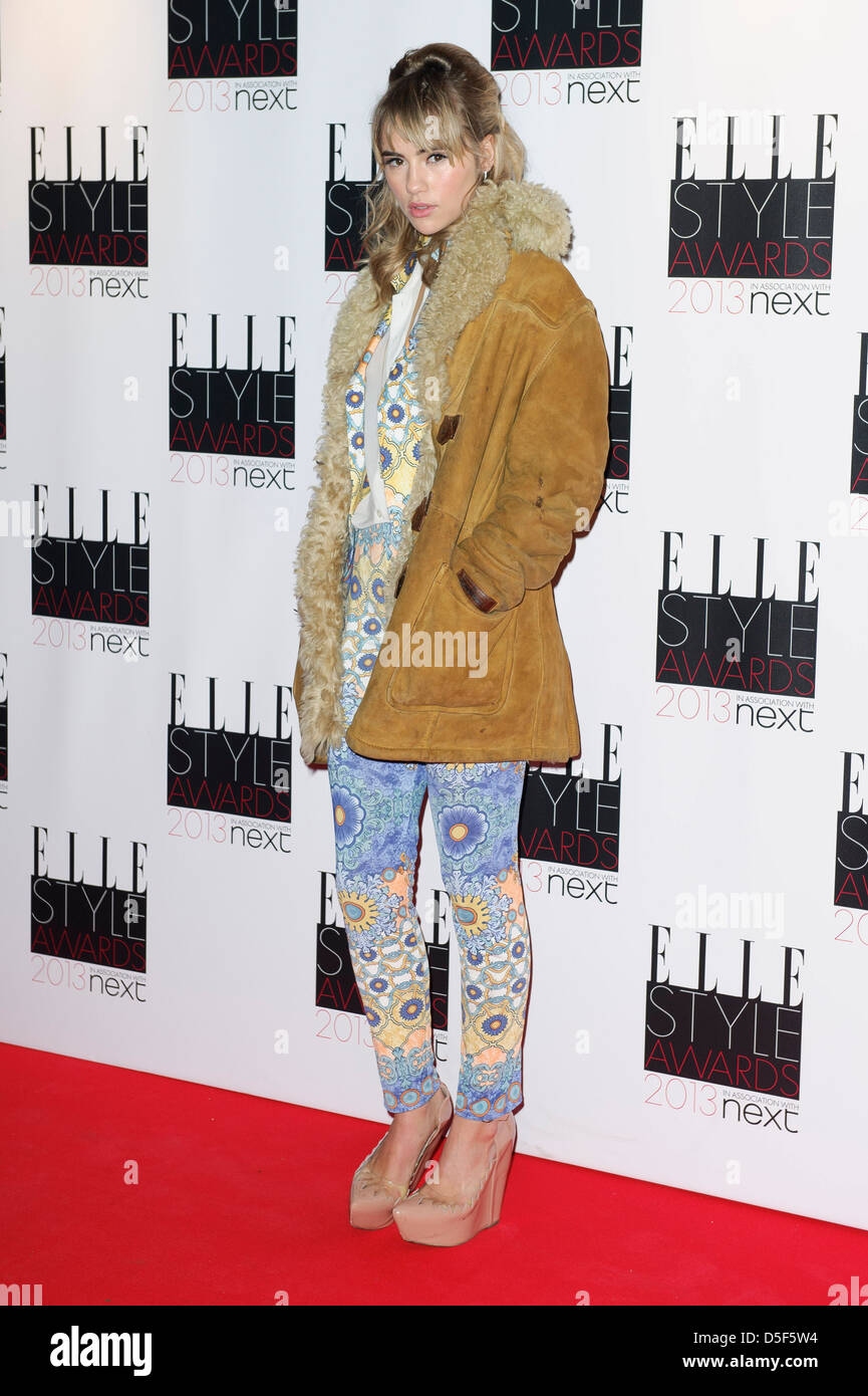 Suki Waterhouse arrive pour le Style Elle Awards. Banque D'Images
