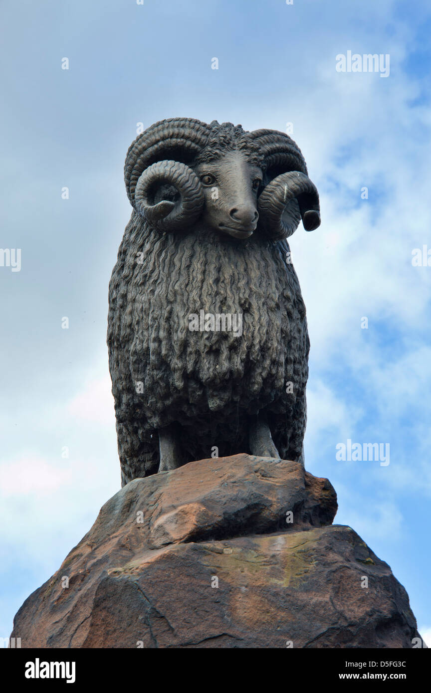Moffat ram statue, la région des Borders, Scotland, UK Banque D'Images
