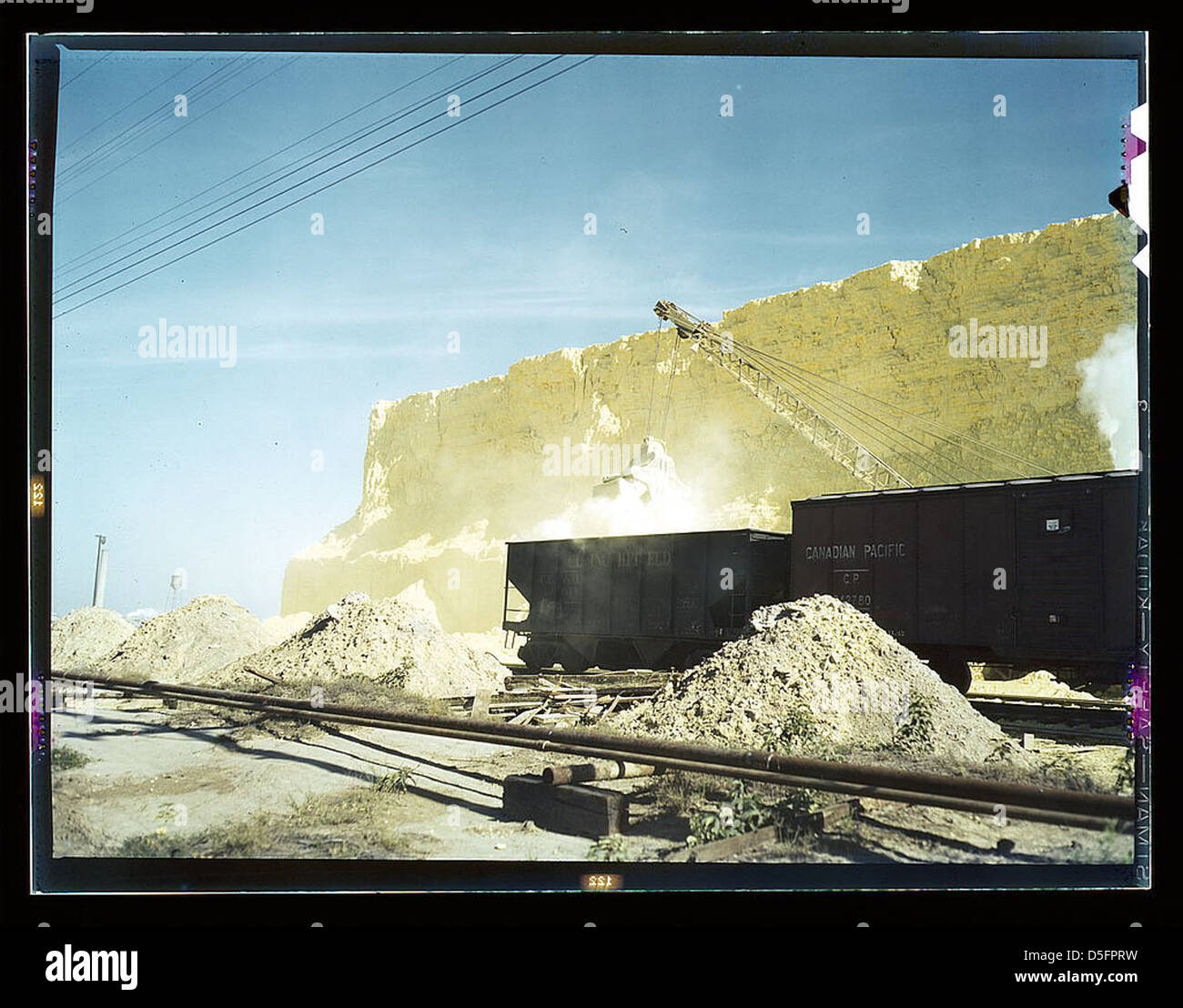 Chargement de wagons couverts avec du soufre, Freeport Sulphur Co., Hoskins Mound, Texas (LOC) Banque D'Images