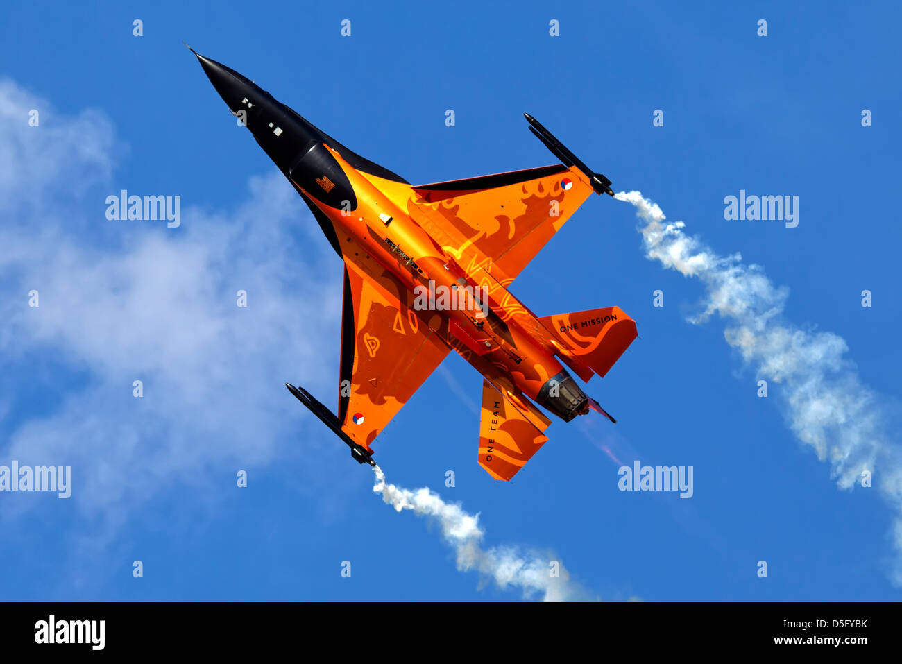 Royal Netherlands Air Force Escadron 323 General Dynamics F-16AM Fighting Falcon 'Orange Lion' à RIAT, RAF Fairford, UK, 2010. Banque D'Images
