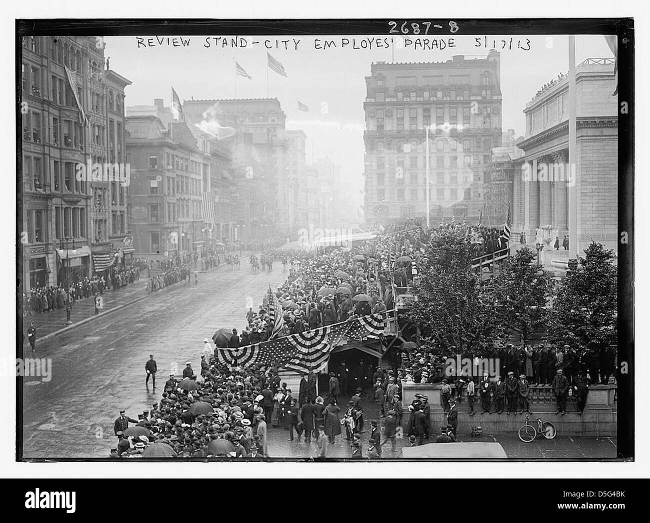 Les employés de la ville' parade - Stand d'examen (LOC) Banque D'Images