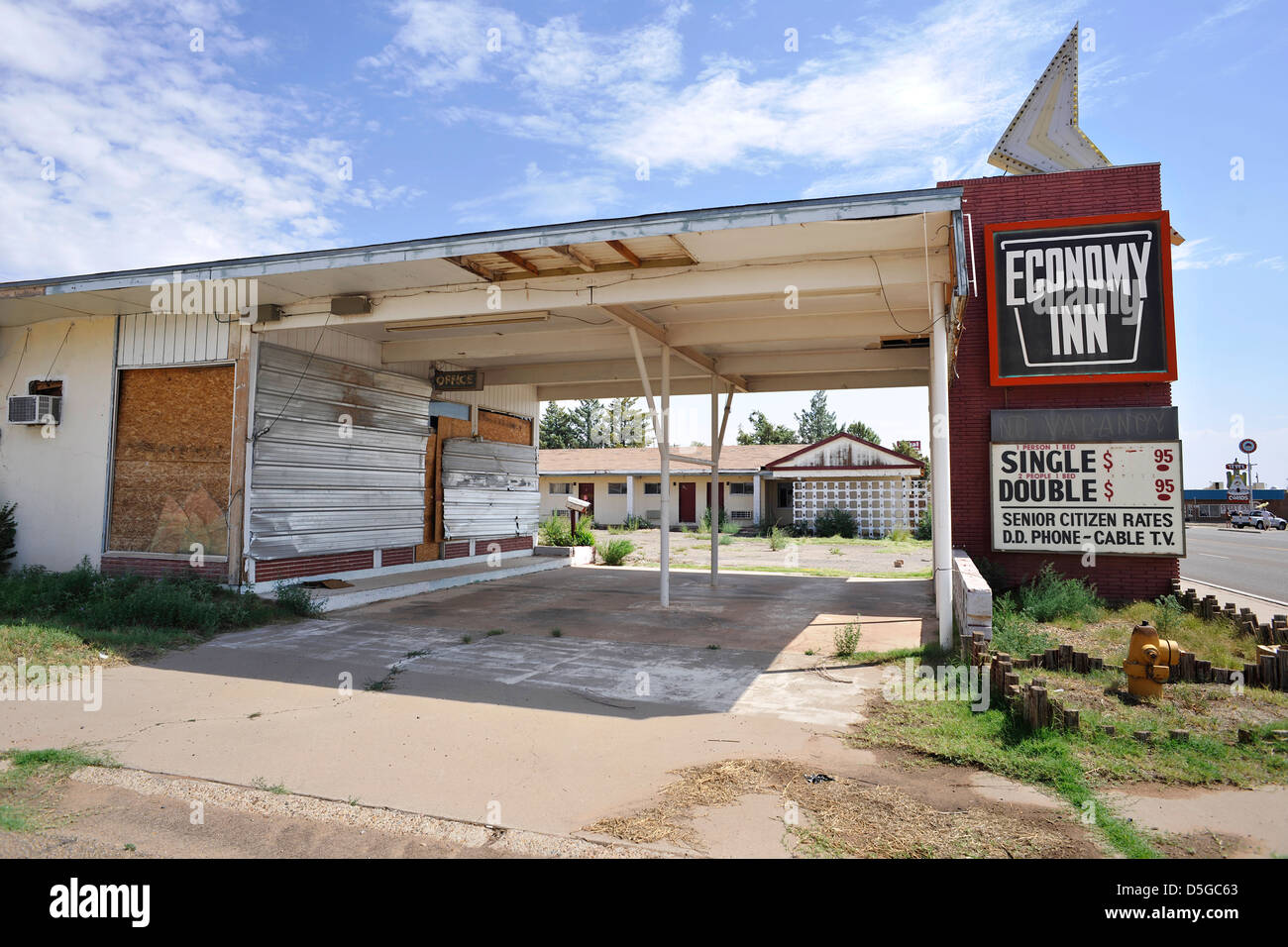 Economy Inn Motel, Tucumcari, New Mexico. Abandonné à l'abandon de la route motel. La route 66, USA Banque D'Images