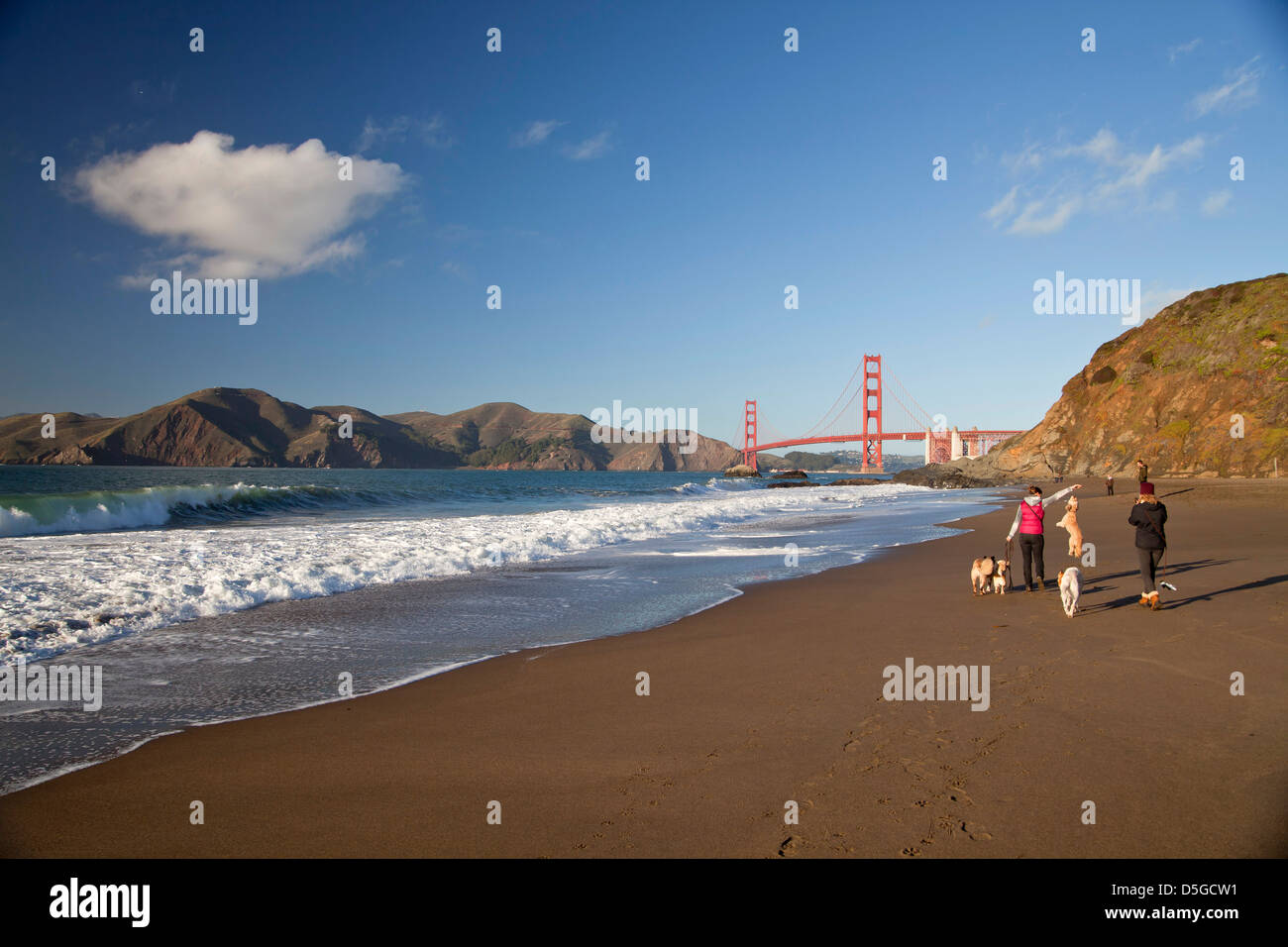 Le Golden Gate Bridge et Baker Beach à San Francisco, Californie, États-Unis d'Amérique, USA Banque D'Images