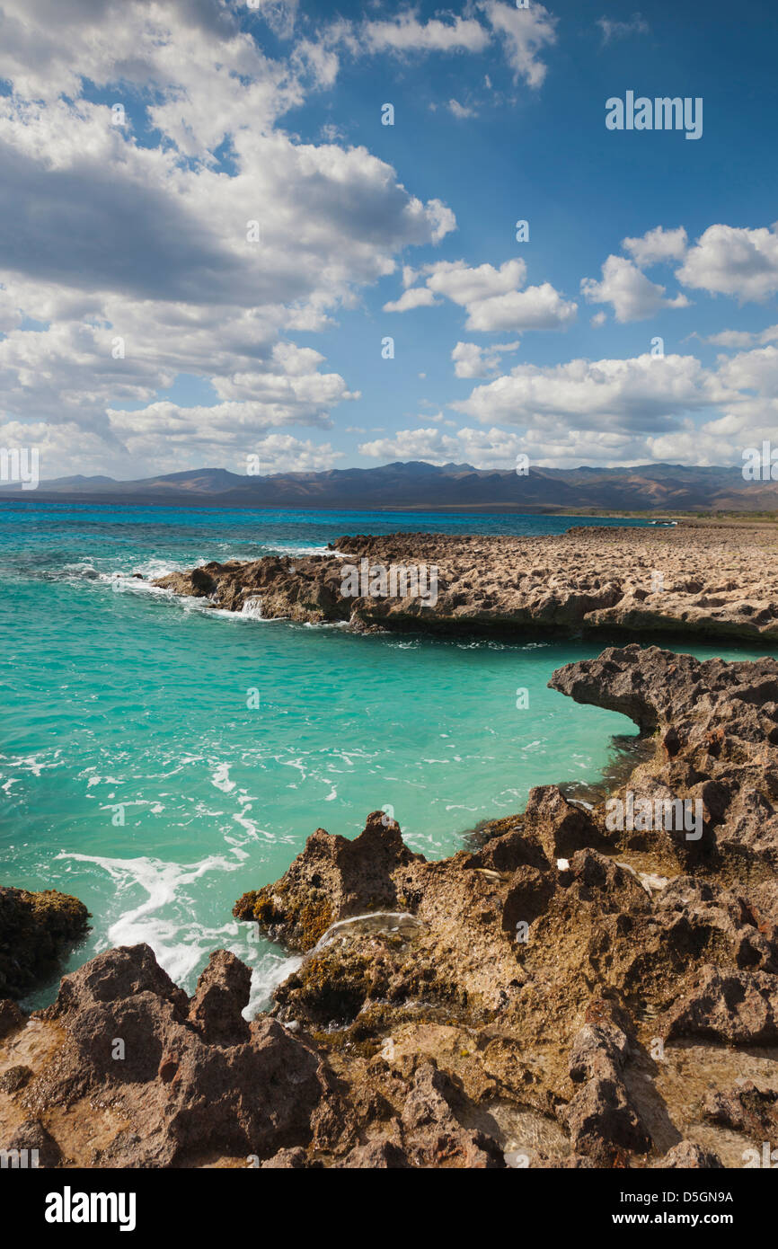 La province de Sancti Spiritus, Cuba, Trinidad, Playa Ancon beach, ocean cove Banque D'Images