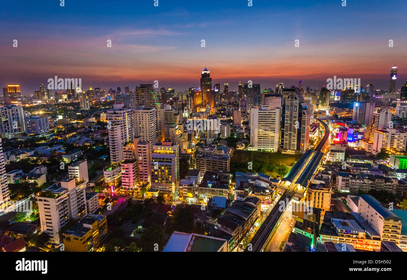 Coucher du soleil ville Skyline - Bangkok Banque D'Images