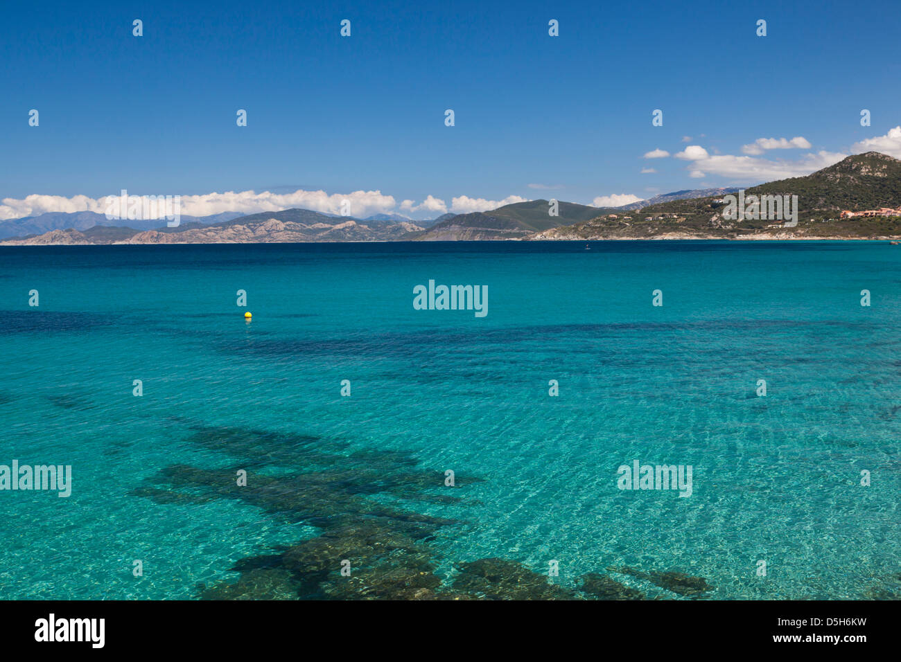 La France, la Corse, La Balagne, Ile Rousse, vue sur l'eau Banque D'Images