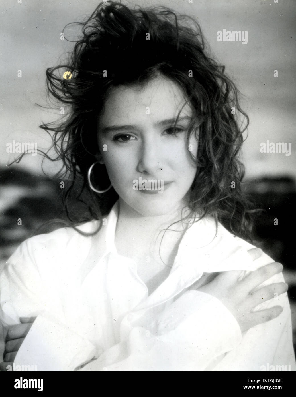 TIFFANY DARWISH photo de promotion de la chanteuse pop US en 1989. Herb