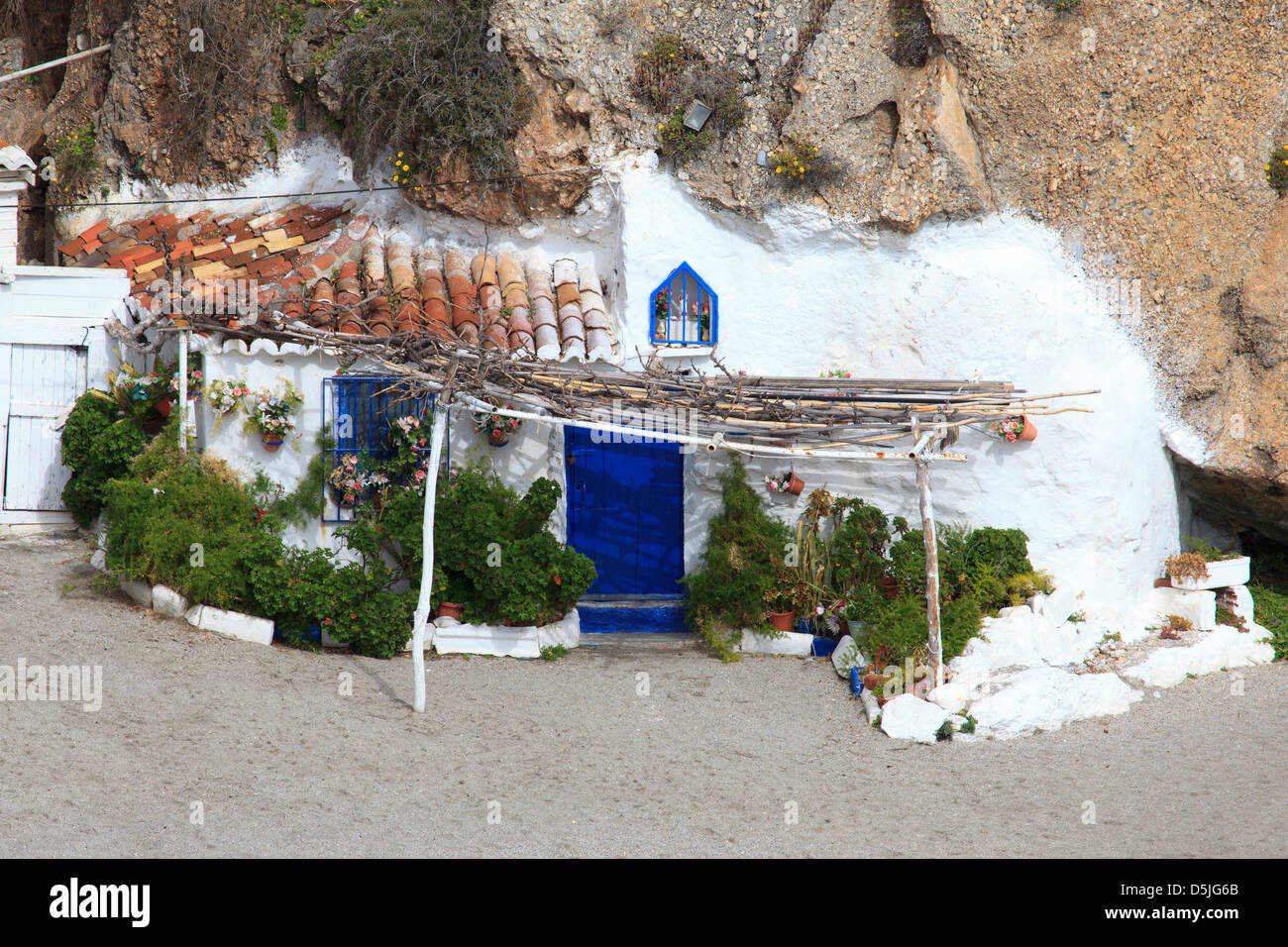 Une maison de pêcheur à Calahonda Beach de Nerja sur la Costa del Sol dans la province de Malaga, Espagne Banque D'Images