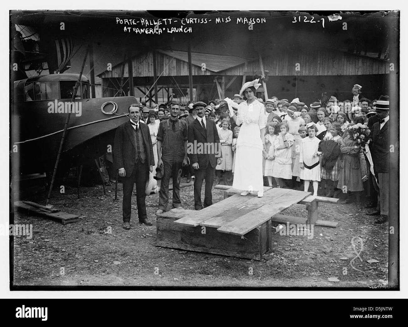 Porte -- -- Hallett Curtiss -- Mme Masson -- à 'Nord' lancer (LOC) Banque D'Images