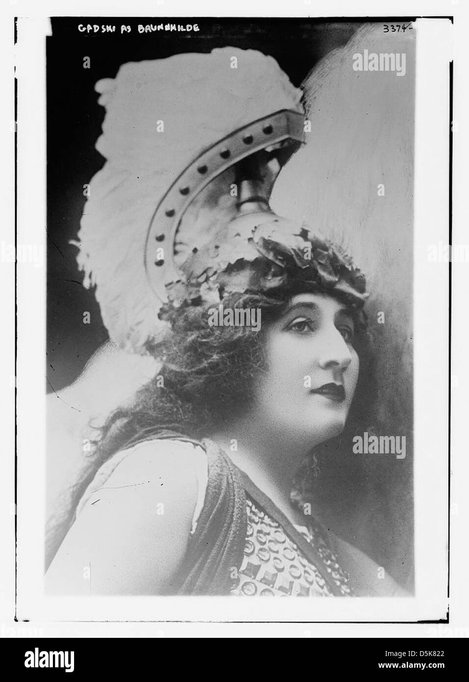 Un portrait de la soprano Gadski en costume de Brunnhilde de l'opéra de Wagner, avec une tête allemande distinctive, capturé pour une production du Metropolitan Opera. Banque D'Images