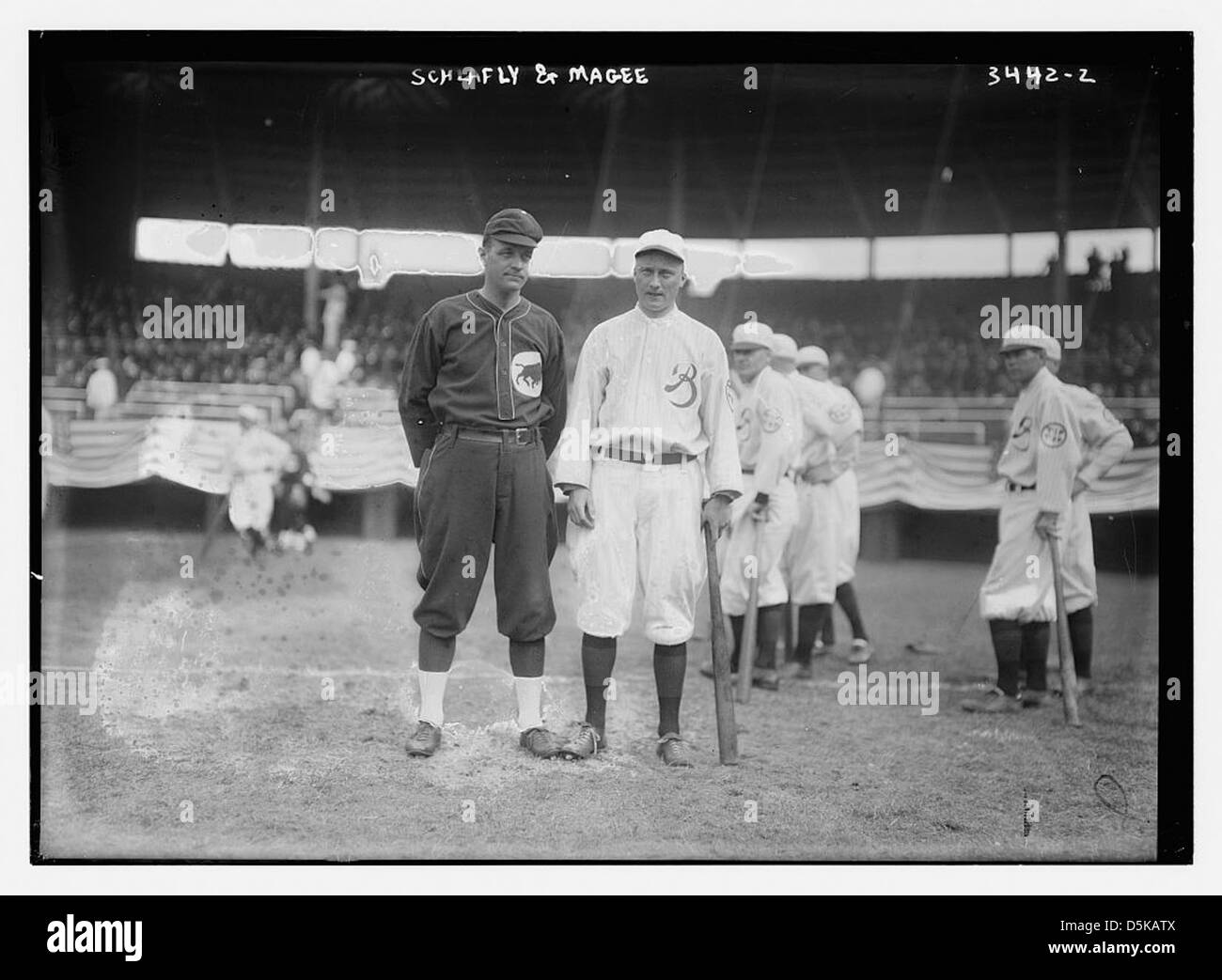 [Larry Schlafly, gestionnaire, ligue fédérale Buffalo & Lee Magee, gestionnaire, ligue fédérale de Brooklyn (baseball)] (LOC) Banque D'Images